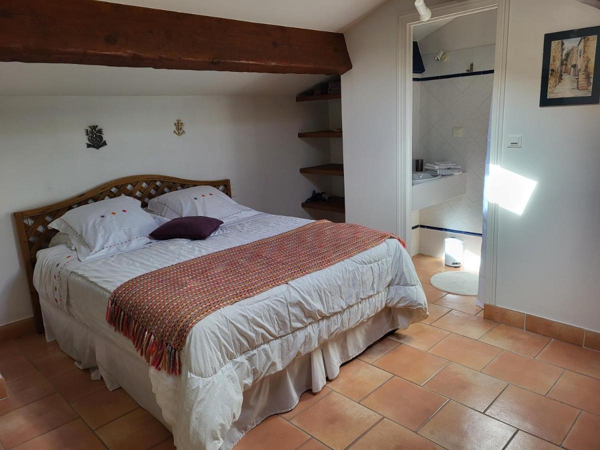 La Chouette De Camargue Lägenhet Aigues-Mortes Exteriör bild